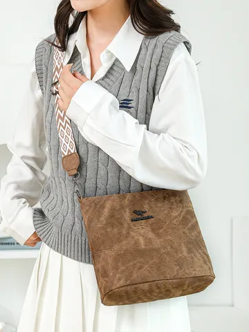 Women Fashion PU Leather Bucket Bag Large Capacity Casual Shoulder Crossbody Bag Daily Commute Handbag With Wide Strap