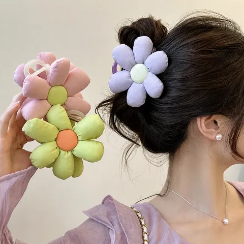Fabric Flower Hair Claw Clip Elegant Sweet Hair Accessories For Women Girls Cute Floral Jaw Clip Daily Headwear Gift