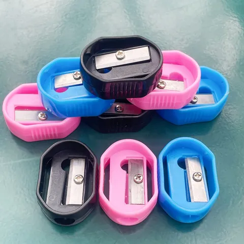 Mini Sacapuntas Ovalado de Plástico Portátil Lindo Color Caramelo Sacapuntas Manuales Para Niños Escuela Oficina Papelería