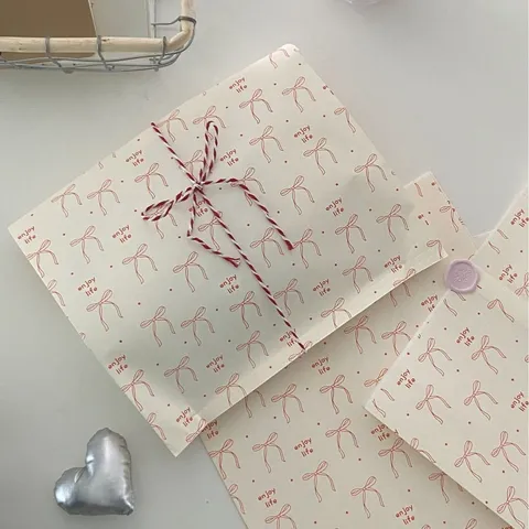 INS Korean Style White Kraft Paper Gift Bag Cute Bow Print White Kraft Paper Bag For Baking Storage