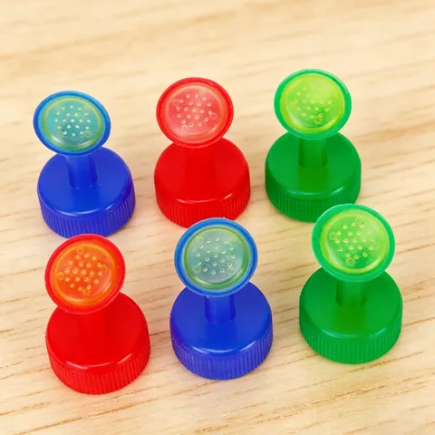 Plastic Watering Nozzle Bottle Cap Sprinkler Head For Garden Plants Flower Watering Tool Portable Practical Accessories