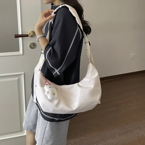 Minimalistischer einfarbiger Nylon Damen Schulter Umhängetasche lässiger vielseitiger täglicher Achsel Hobo Handtasche