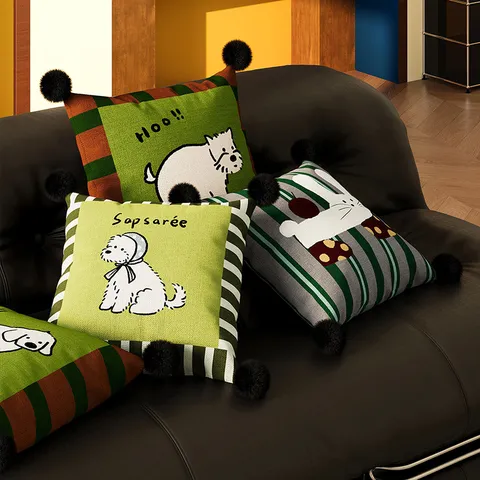 Funda de Cojín Decorativa Cuadrada con Patrón de Animal Lindo de Dibujos Animados y Pompones Negros para Sofá de Sala Cama