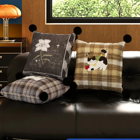 Funda de Cojín Decorativa de Animales de Dibujos Animados Lindo Peluche Con Pompones Para Sala De Estar Sofá Cama
