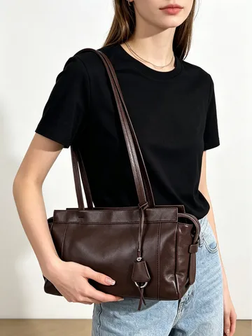 Bolso Almohada de Cuero Genuino Vintage Mujer Estilo Coreano Axila Bolso de Hombro Bolso Clásico Con Colgante de Metal Viaje