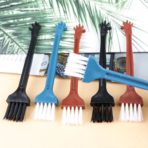Mini Keyboard Cleaning Brush Plastic Hand Shaped Dust Sweeper For Electronics Small Gap Cleaning Tool Household Cleaning Supplies