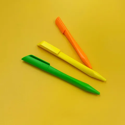 Creative Triangular Plastic Frosted Ballpoint Pen Office Writing Business Stationery Promotional Gift Pen