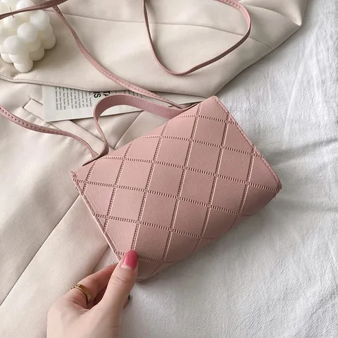 Damen Rautenmuster Klappe Eckige Umhängetasche Süß Schick PU Leder Schultertasche Mit Oberem Griff Metallschloss Design