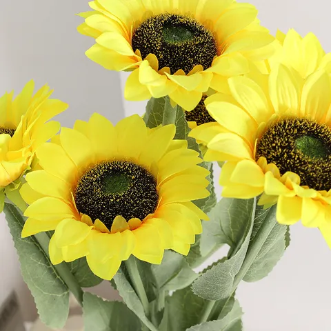 Fleur de Soie de Tournesol à Tige Unique Artificielle pour Décor de Salon à la Maison Accessoire Photo d'Extérieur Décor Floral Jaune