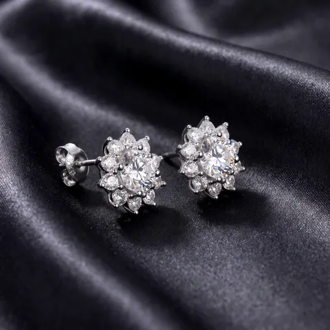 Korean Luxury 925 Sterling Silver Sunflower Lab-Grown Diamond Stud Earrings And Pendant Necklace Jewelry Set