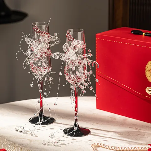 Luxury Crystal Butterfly Champagne Glass Glassware Rhinestone Inlaid Wine Glasses for Wedding Party Anniversary Banquet Gift