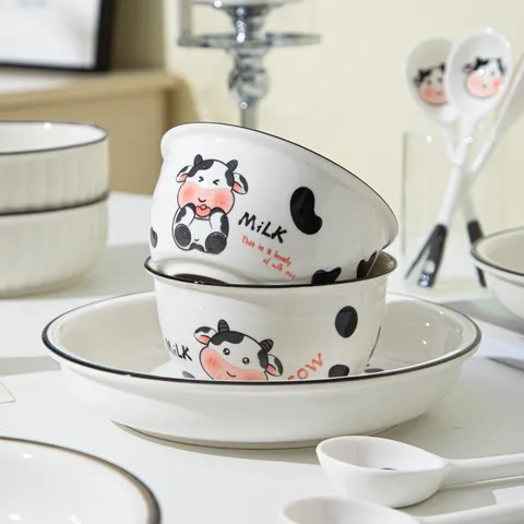 Ins Mignon Vache de Dessin Animé Céramique Bol Assiette Vaisselle Ensemble Ménage Enfants Dîner Bol Plat Cuillère Fournitures de Cuisine