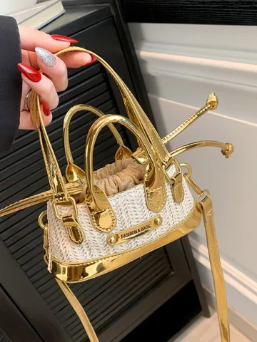 Femme Petit Sac Bandoulière en Paille Tissée Mini Sac Épaule Bloc de Couleur Mignon Sac à Main Garniture Métallique Sac de Plage