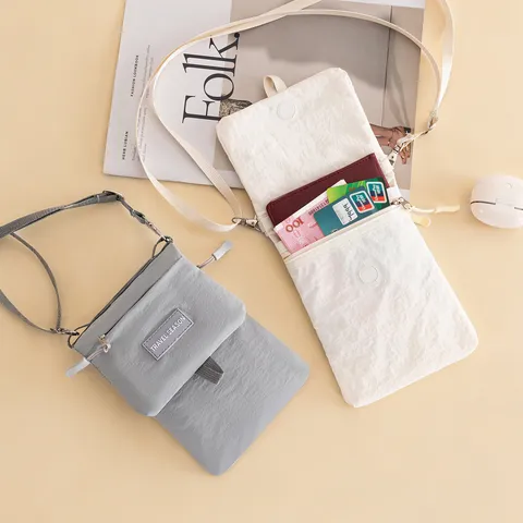 Travel Passport Holder Crossbody Document Bag Multifunctional Waterproof Neck Pouch Organizer Bag For Men Women