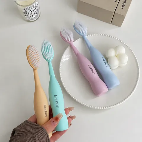 Brosse à Dents Manuelle à Tête Large à Poils Souples pour Adultes Couple Maison Nettoyage Profond Couleurs Macaron Soins Oraux