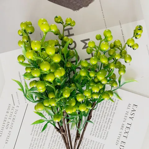 Nordic Style Artificial Foam Berry Branches Simulation Plant Single Stem Home Restaurant Floral Arrangement Decorative Fake Fruit Floral Decor