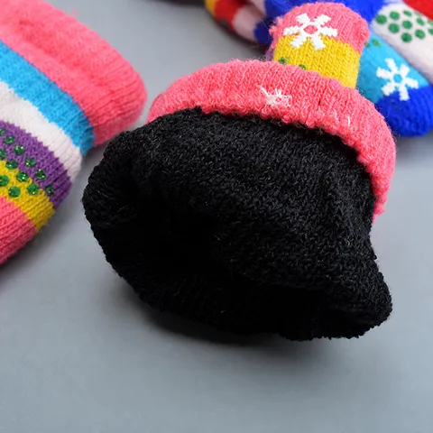 Kids Winter Thickened Warm Knitted Gloves Cute Snowflake Pattern Full Finger Five Finger Gloves For Students Children Daily Wear