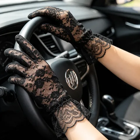 Women Summer Thin Lace Sun Protection Gloves Anti-UV Mesh Floral Ruffle Gloves For Driving Wedding Party Bridal