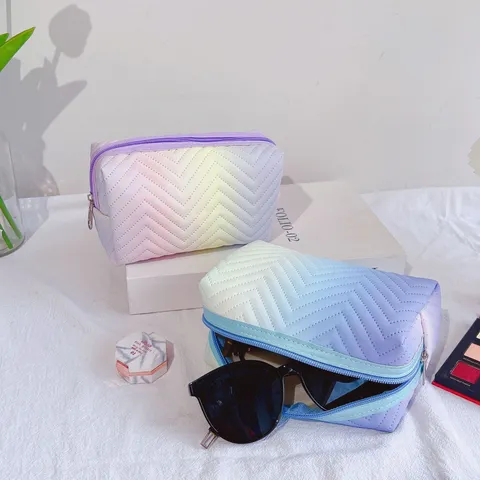 Minimalist Gradient PU Leather Makeup Bag Large Capacity Portable Toiletry Storage Pouch For Women Travel Cosmetic Bag