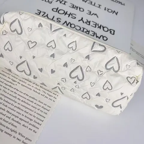 Ins Style Heart Quilted Pencil Case Large Capacity Soft Fabric Stationery Pouch For Students School Office