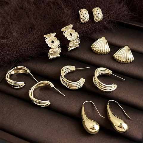 Luxury Coffee Gold Copper Earrings For Women Geometric Waterdrop Shell C-Shaped Butterfly Earrings Light Luxury Fashion Jewelry For Office Daily Wear