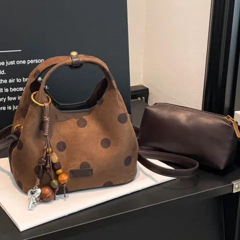 Koreaanse Stijl Minimalistische Suède Halvemaantas voor Dames Stippen Retro Mode Schoudertas met Kleine Tas Set