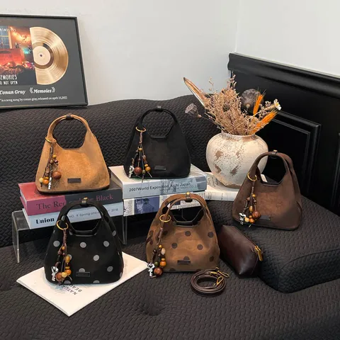 Koreaanse Stijl Minimalistische Suède Halvemaantas voor Dames Stippen Retro Mode Schoudertas met Kleine Tas Set