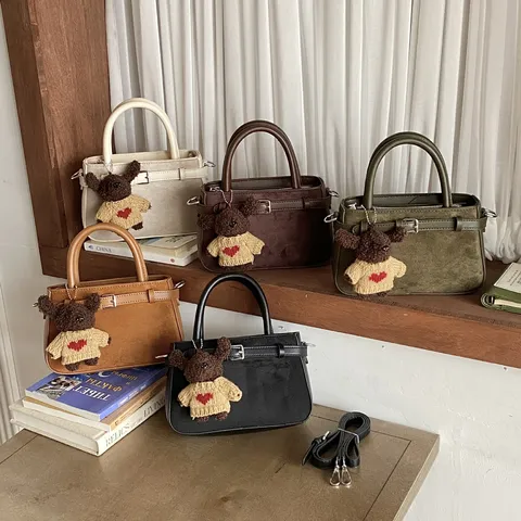 High-end Niche Frosted PU Leather Handbag For Women Retro Commuter Shoulder Crossbody Bag With Cute Bear Pendant Fashion Tote