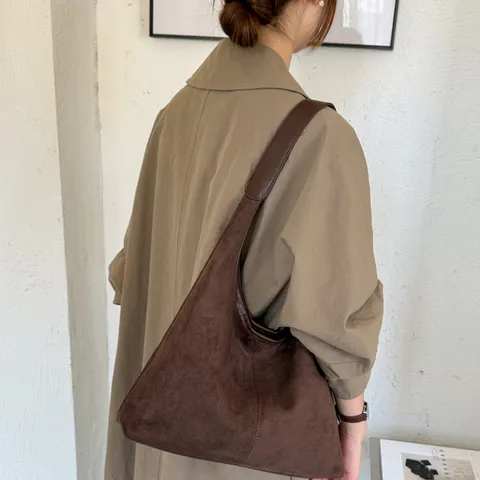Grand Capacité Sac Cabas en Velours Suédine pour Femmes Rétro Commuter Couleur Unie Sac à Épaule Aisselle Mode Sac à Main