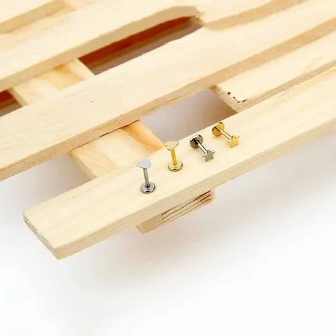Piercing de Labio de Acero Inoxidable Corazón Estrella Pendientes de Cartílago Joyería Geométrica Punk Unisex