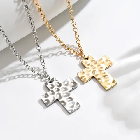 Collana con Croce Vintage Francese Per Donne Tessitura in Rame Martellato Minimalista Catena di Moda
