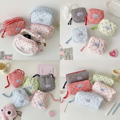 Cute Cherry Quilted Cosmetic Bag Travel Portable Makeup Pouch Plaid Cotton Toiletry Storage Bag Zipper Handbag