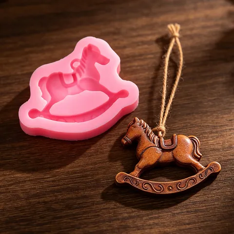 DIY Silicone Mold Small Trojan Horse Keychain Pendant Crystal UV Resin Plaster Aromatherapy Craft Mold