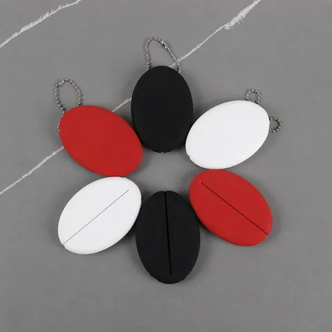 Porte-Monnaie Portable en Silicone Mini Sac de Rangement pour Câble d'Écouteur Étui à Clés Mignon Cartoon Avec Chaîne en Métal