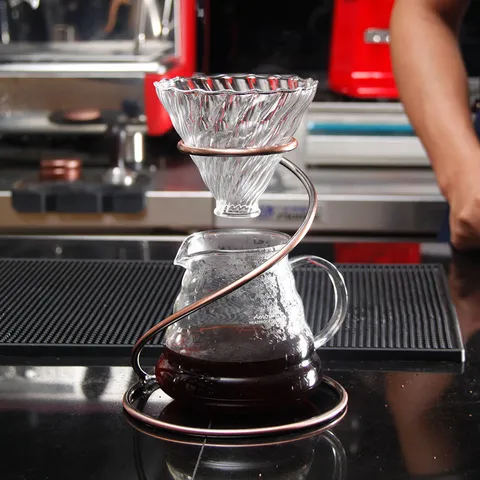Metal Coffee Pour Over Stand Spiral Filter Cup Holder Snake Shape Coffee Dripper Rack Pour Over Coffee Display