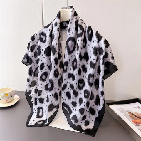 Women Leopard Print Satin Square Scarf Retro Printed Shawl Sun Protection Hair Scarf Fashion Silk-Like Bandana Accessory