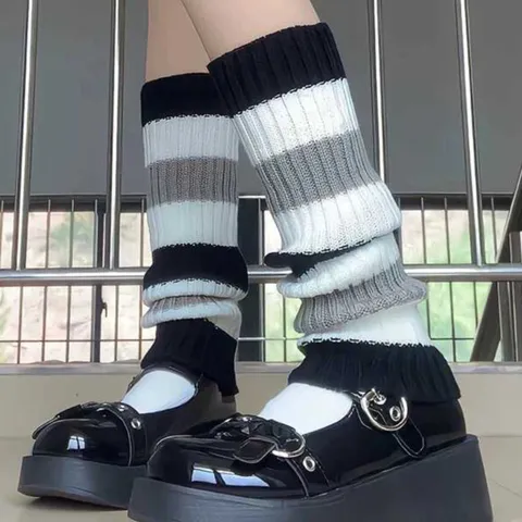 Jambières en Tricot Rayées Noir Blanc Gris Style Japonais Y2K Lolita Chaussettes Slouch Hiver Chaud Longues Housses de Jambes Mode Femmes