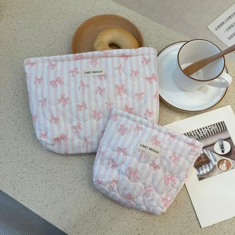 Lindo Bolsa de Maquillaje de Algodón Acolchado Gran Capacidad Patrón de Lazo Bolsa de Almacenamiento Organizador de Maquillage