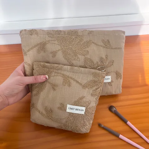 Literary Cotton Linen Embroidered Floral Cosmetic Bag Women Portable Large Capacity Clutch Vintage Storage Pouch