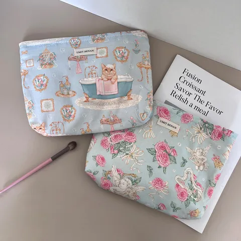Large Capacity Cosmetic Bag Vintage Angel Floral Print Travel Toiletry Organizer Portable Makeup Pouch For Women