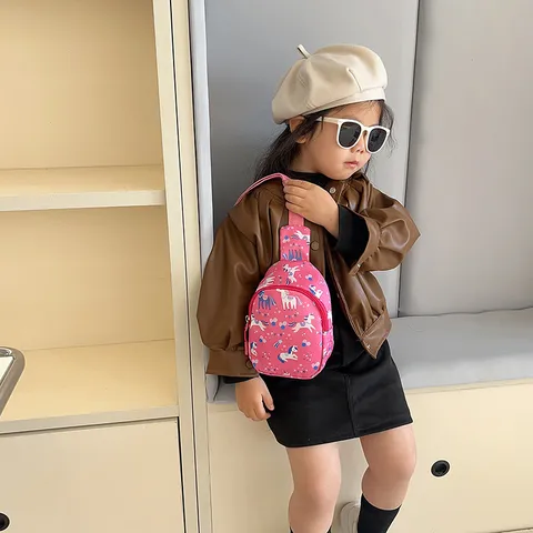 Niedlich Verspielt Karikatur Einhorn Bedruckt Nylon Kinder Brusttasche Ultraleicht Lässig Verstellbarer Riemen Umhängetasche Gürteltasche