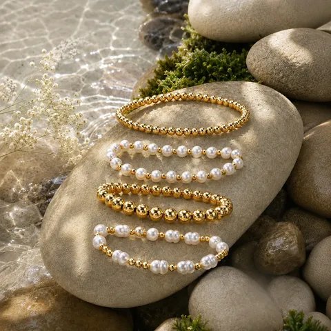 Bracelets en Perles à la Mode pour Femmes Perles Rondes en Métal Doré et Perles Artificielles Blanches Bijoux Cadeau