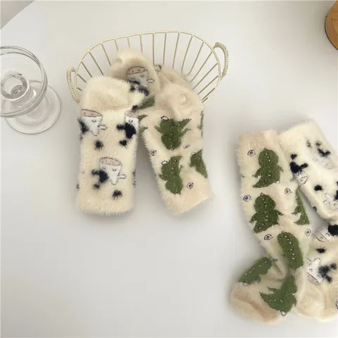 Women's Cute Cartoon Animal Thickened Coral Fleece Mid-Calf Socks Warm Winter Home Sleeping Floor Socks