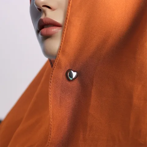 Fibbia per Sciarpa Magnetica Forte Magneti Hijab a Forma di Cuore Spilla Antiriflesso Clip per Scialle Accessori di Moda in Metallo