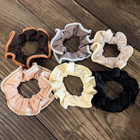 Women Autumn Winter Retro Velvet Lace Hair Scrunchie Pleated Elastic Hair Tie Ponytail Holder Elegant Hair Accessories