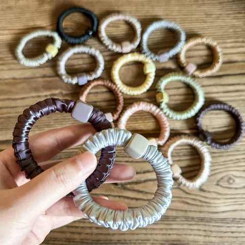 Minimalist Satin Scrunchies For Women Sweet Pleated Hair Ties With Square Resin Decoration Elastic Hair Ropes Daily Hair Accessories
