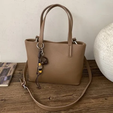 Dames Mode Commuter Tote Tas PU Leer Casual Top Handvat Schouder Crossbody Tas Met Hanger