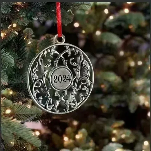 Adornos para Árbol de Navidad de Metal Vintage Calado Plata Hierro Colgante Suspendido Para Fiesta de Vacaciones Hogar Decoración Festiva Regalo