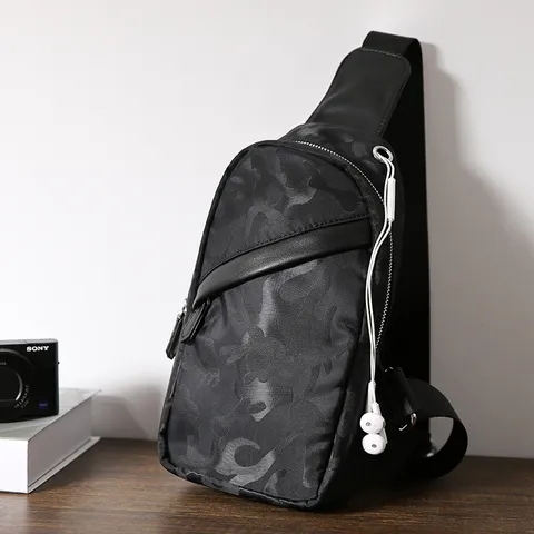 Men's Casual Waterproof Nylon Camouflage Chest Bag Fashion Stylish Crossbody Sling Bag Casual Travel Daypack