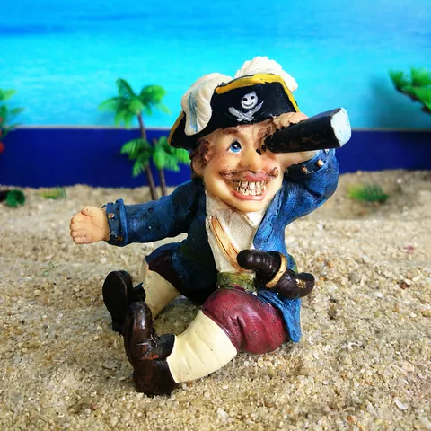 Resin Pirate Captain Figurine Pirate Model Sand Tray Toy Desktop Ornament Home Decor Collectible Statue For Adults Kids